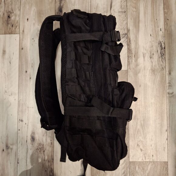 Fieldline Pro Series Tactical Backpack Black - Picture 4 of 6